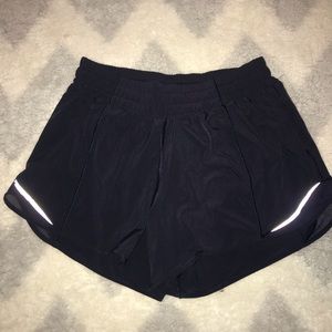 NAVY BLUE LULU SHORTS